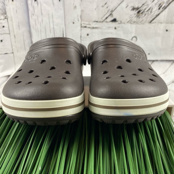 Jibbitz By Crocs Unisex Brown Solid Round Toe Slip on Clogs Sandals Size 9 - Picture 2 of 6
